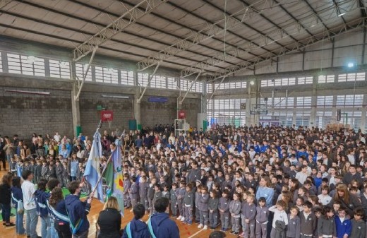 Entre amenazas y agresiones que conmocionan al país, una escuela de Mar del Plata pidió frenar la normalización de la violencia