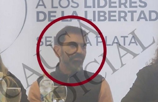 Escándalo libertario en La Plata: Viviana Aguirre se enfrentó con Juan Esteban Osaba y Matías De Urraza en un acto de LLA