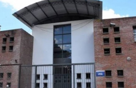 General Pueyrredon: denuncian que un cocinero habría comercializado drogas dentro de un instituto estatal