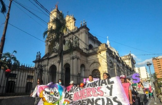 Tras el femicidio de una adolescente, marcharon en reclamo de justicia en distintas ciudades