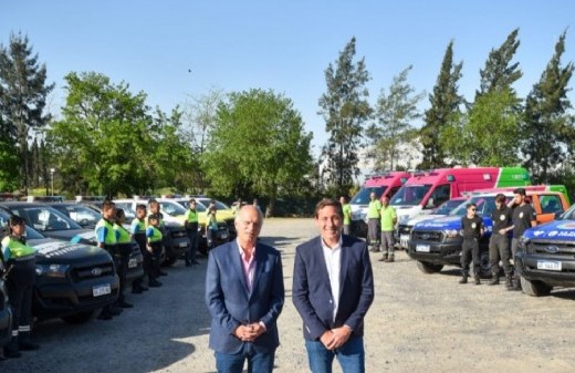 Garro y Grindetti presentaron el proyecto que buscará crear la Policía de la Ciudad en La Plata