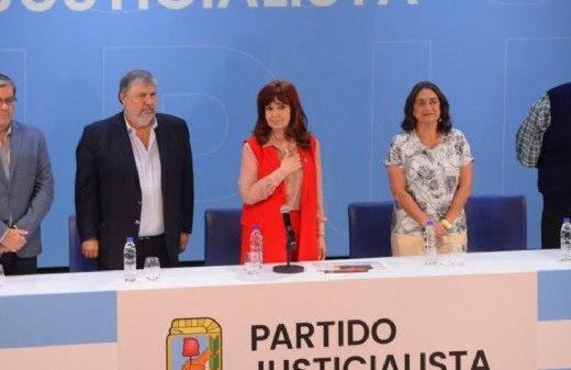 Congreso del PJ: una reunión entre fantasmas, traiciones y balances contables