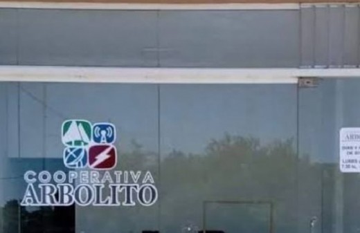 Tarifas, política y falta de respuestas sacuden a Arbolito mientras aumenta el malestar en Mar Chiquita