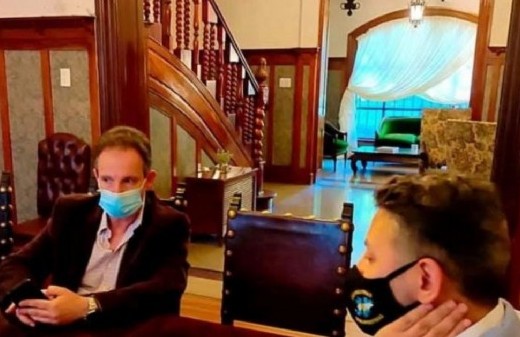 Champán, acomodos y traiciones: el ocaso de Eduardo Varela en La Libertad Avanza de Merlo