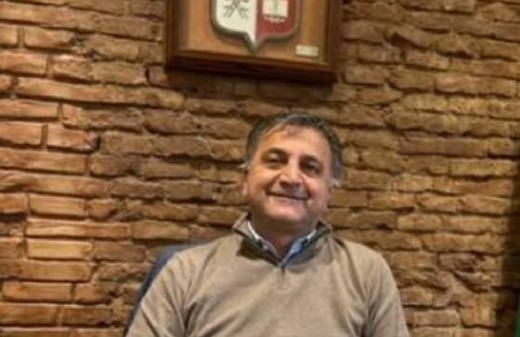 El intendente de Exaltación de la Cruz acumula pedidos sin responder y un déficit de 2.909 millones de pesos