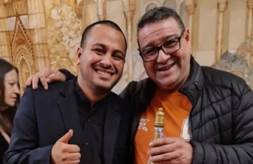 La edición 2026 de los Premios Faro de Oro VIP premió a Ulises Catriel Cuenca por su aporte al periodismo digital marplatense