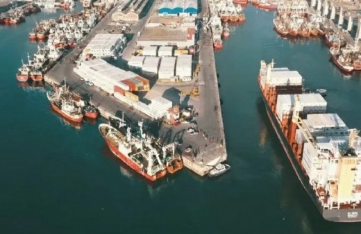 La denuncia por contaminación en Mar del Plata apunta a un esquema del puerto con informes armados