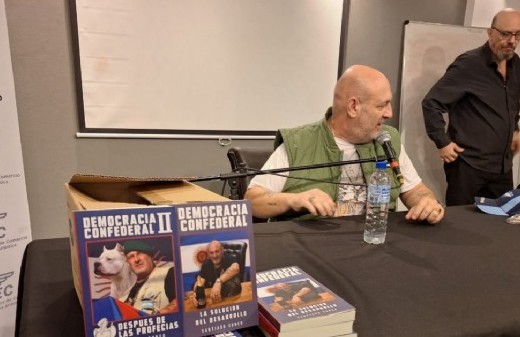 Santiago Cúneo criticó a referentes del PJ y apuntó al FMI en su visita a Mar del Plata
