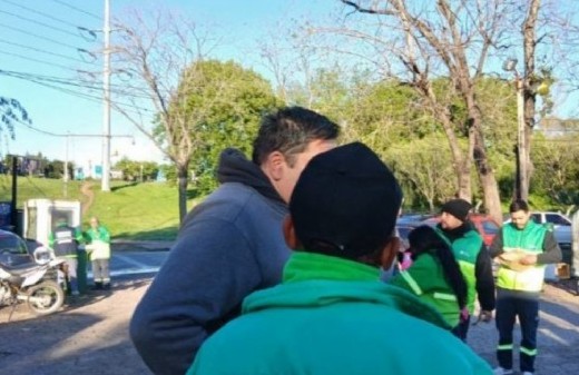 San Isidro: denuncian que el municipio sólo pagó el bono a 10 empleados de Espacio Público