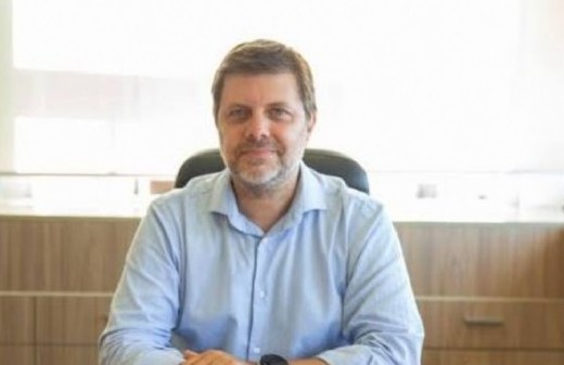 Las sombras que acompañan a Aybar desembarcan en Tres de Febrero tras su paso por Provincia y Nación
